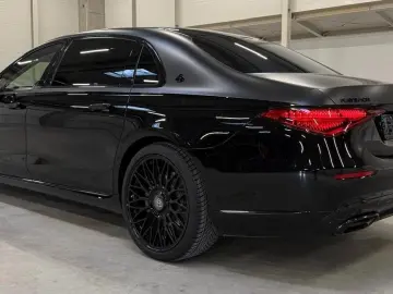MERCEDES-BENZ Maybach S 580 4Matic Chauffeur Package