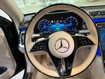 MERCEDES-BENZ Maybach S 580 4Matic Chauffeur Package