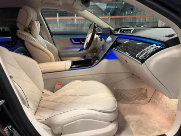 MERCEDES-BENZ Maybach S 580 4Matic Chauffeur Package