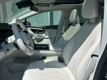 MERCEDES-BENZ EQE 300 AMG  BEIGE HUD PANO AHK BURM N…