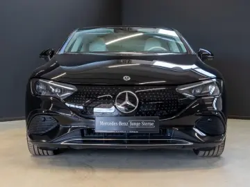 MERCEDES-BENZ EQE 350   Edition Pano AHK Digital Bur…