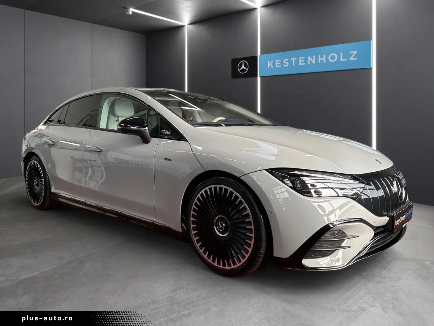 MERCEDES-BENZ EQE 43 AMG 4M Fahrass Airmat Pano Burm&hellip;