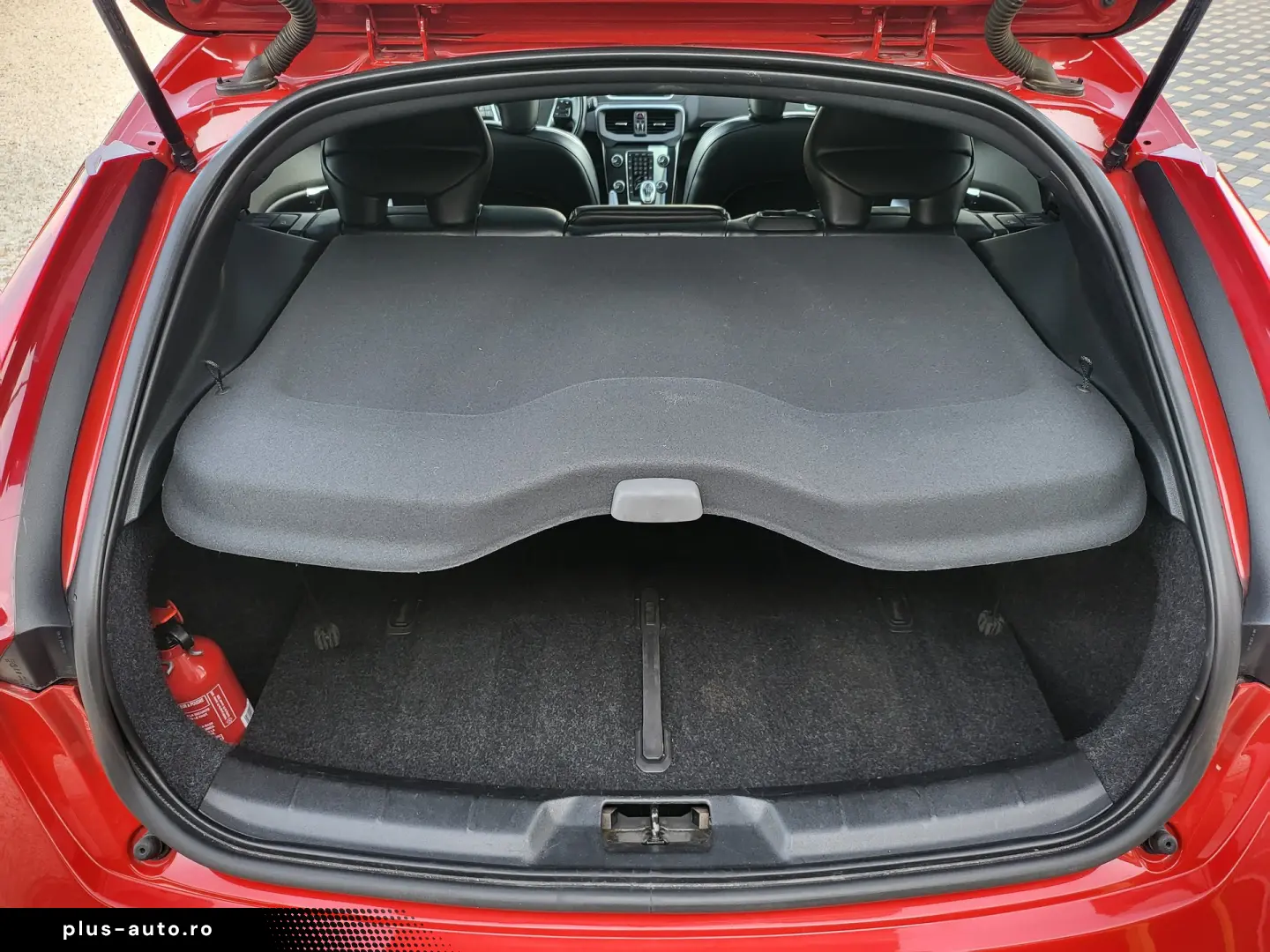 Volvo V40 1.6D2 R-Design