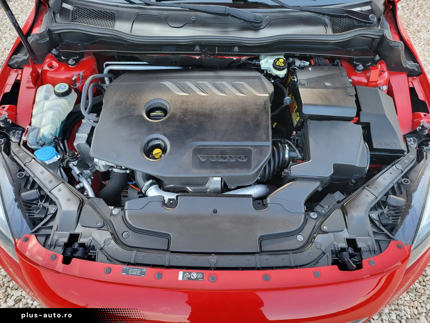 Volvo V40 1.6D2 R-Design