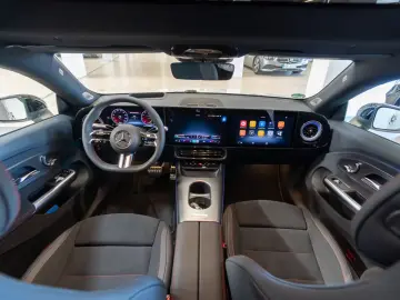 Mercedes-Benz CLA 220 Coupé 4MATIC AMG