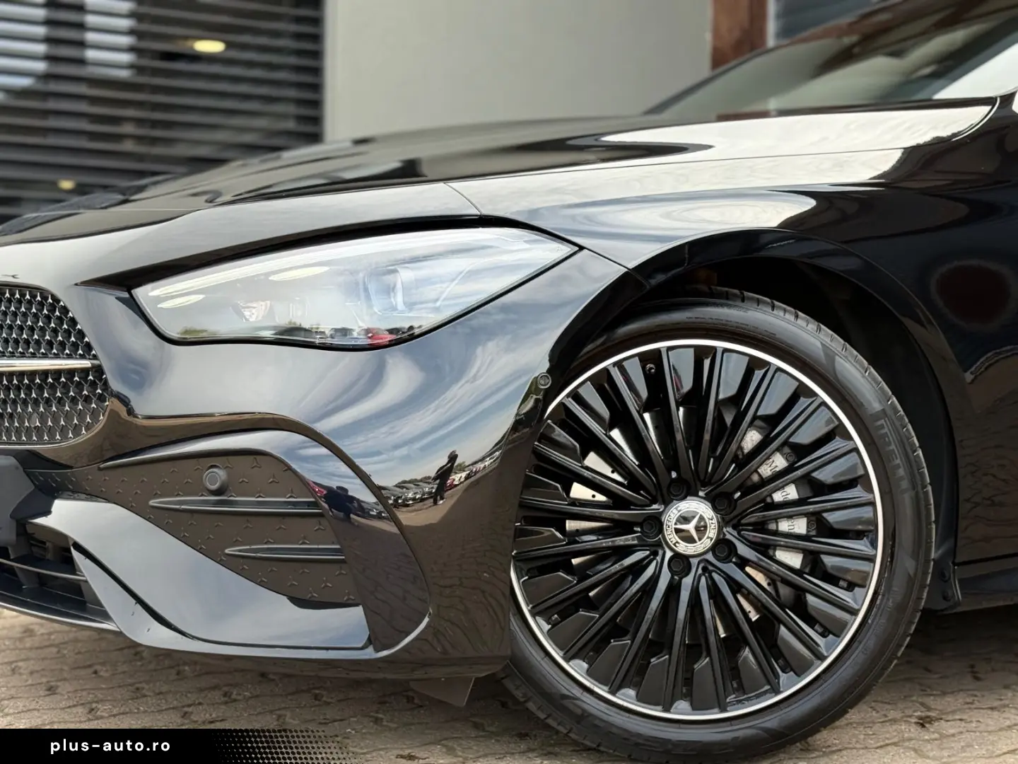 MERCEDES-BENZ CLE 220d AMG Premium Pano 360K BURMEST&hellip;