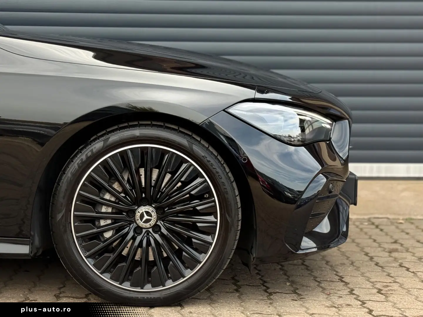 MERCEDES-BENZ CLE 220d AMG Premium Pano 360K BURMEST&hellip;