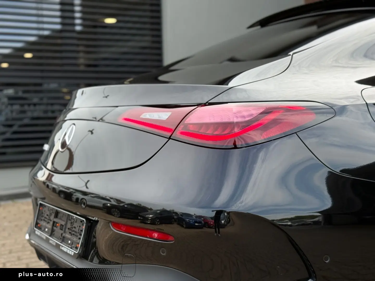 MERCEDES-BENZ CLE 220d AMG Premium Pano 360K BURMEST&hellip;