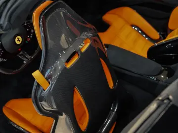 Ferrari 12Cilindri Spider RACING-SEATS BURMEST LIFT 1-HD