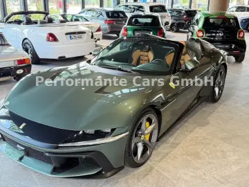 Ferrari 12Cilindri Spider-Carbon NEW