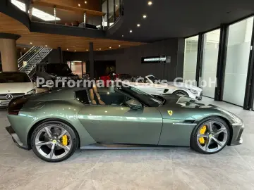 Ferrari 12Cilindri Spider-Carbon NEW