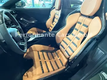 Ferrari 12Cilindri Spider-Carbon NEW