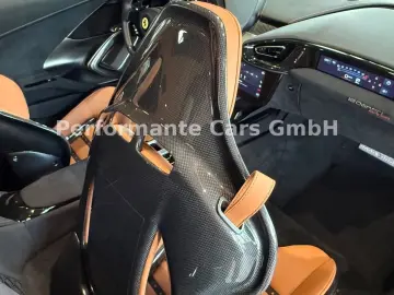 Ferrari 12Cilindri Spider-Carbon NEW