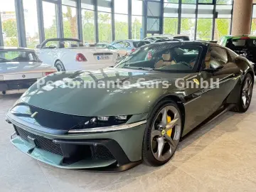 Ferrari 12Cilindri Spider-Carbon NEW