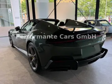 Ferrari 12Cilindri Spider-Carbon NEW