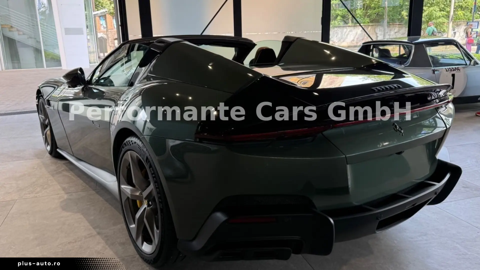Ferrari 12Cilindri Spider-Carbon NEW