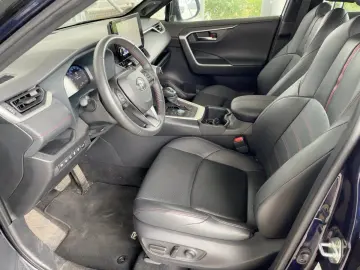 TOYOTA RAV4 2.5 Plug-In Hybrid Style HUD JBL Navi ACC