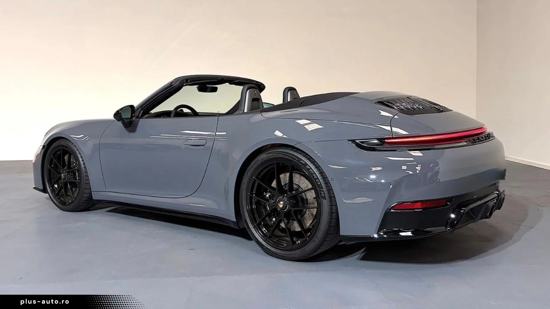Porsche 992.2 4 GTS Convertible LIFT Matrix 18-way BOSE