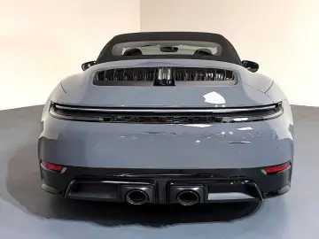 Porsche 992.2 4 GTS Convertible LIFT Matrix 18-way BOSE