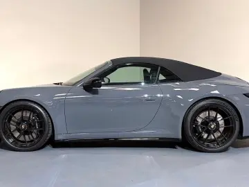 Porsche 992.2 4 GTS Convertible LIFT Matrix 18-way BOSE