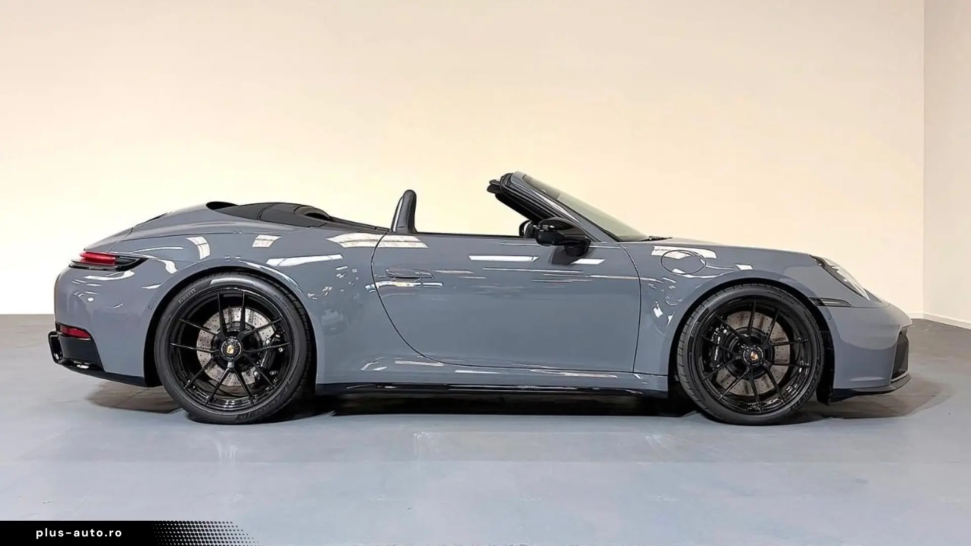 Porsche 992.2 4 GTS Convertible LIFT Matrix 18-way BOSE