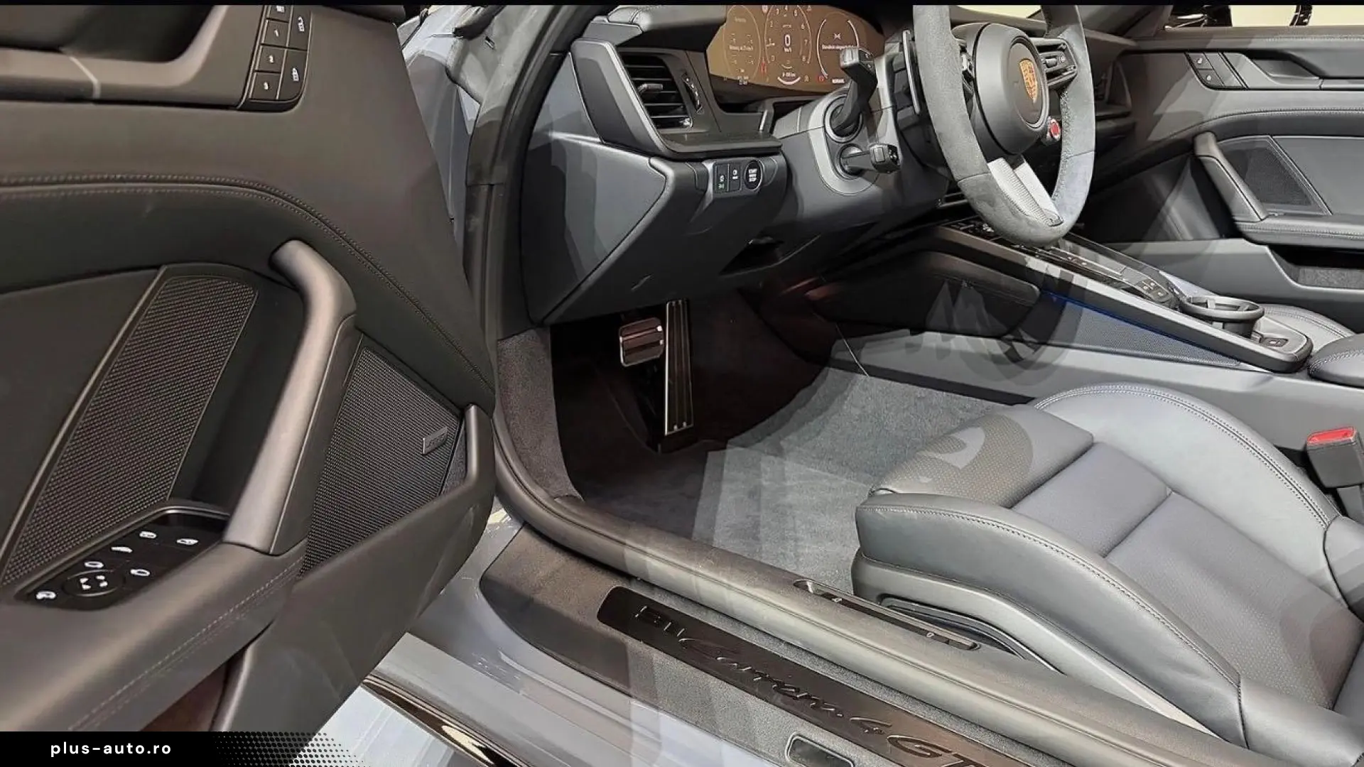 Porsche 992.2 4 GTS Convertible LIFT Matrix 18-way BOSE