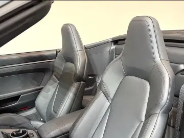Porsche 992.2 4 GTS Convertible LIFT Matrix 18-way BOSE