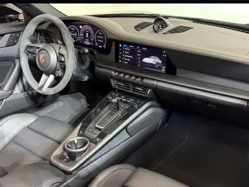 Porsche 992.2 4 GTS Convertible LIFT Matrix 18-way BOSE