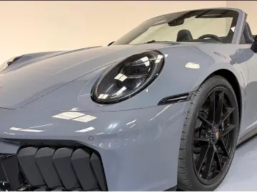 Porsche 992.2 4 GTS Convertible LIFT Matrix 18-way BOSE