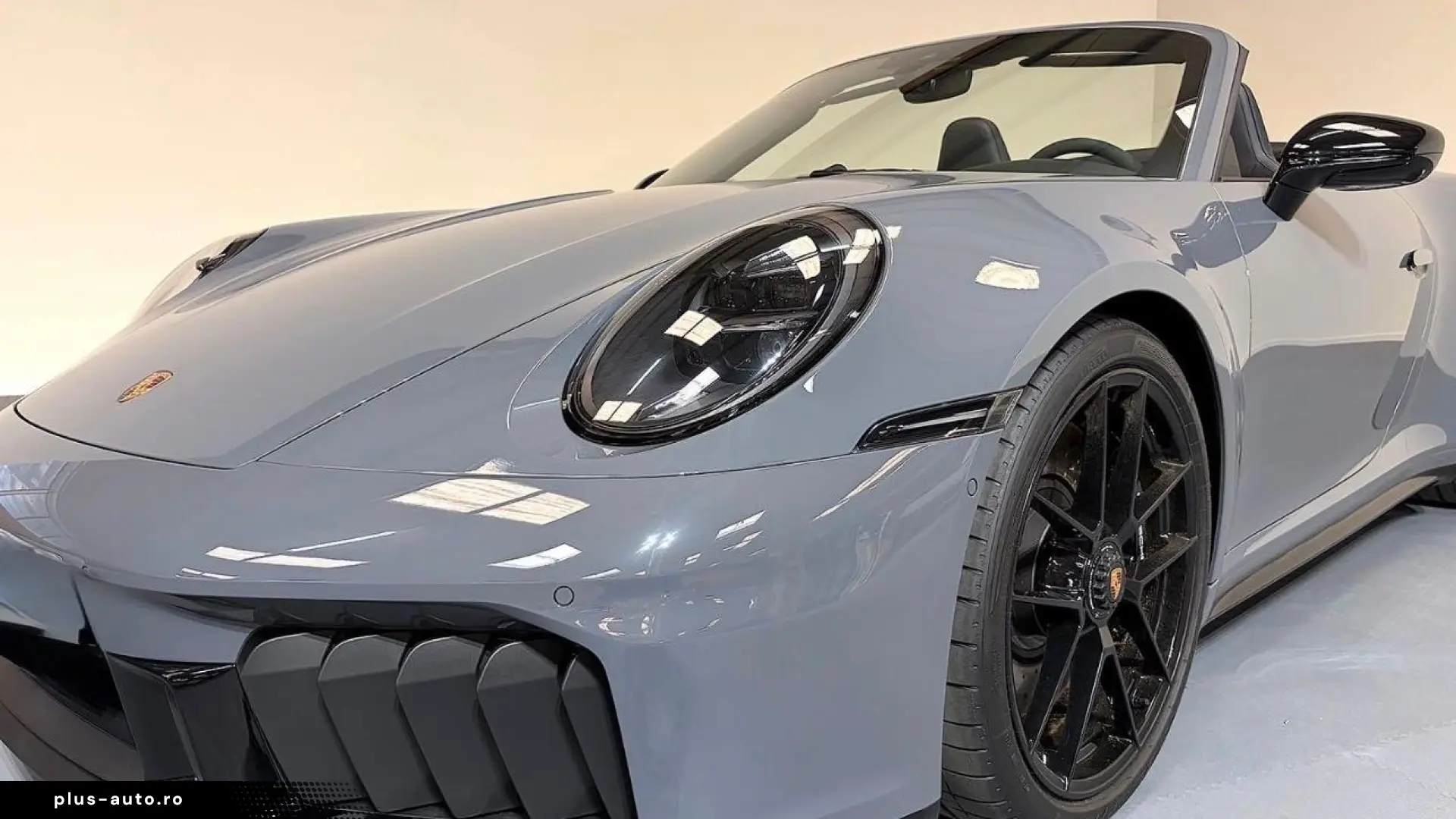 Porsche 992.2 4 GTS Convertible LIFT Matrix 18-way BOSE