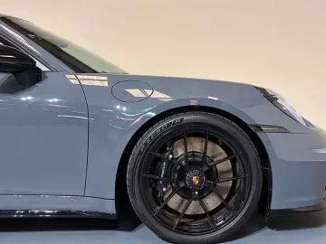 Porsche 992.2 4 GTS Convertible LIFT Matrix 18-way BOSE