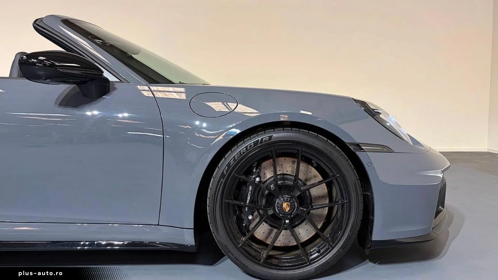 Porsche 992.2 4 GTS Convertible LIFT Matrix 18-way BOSE