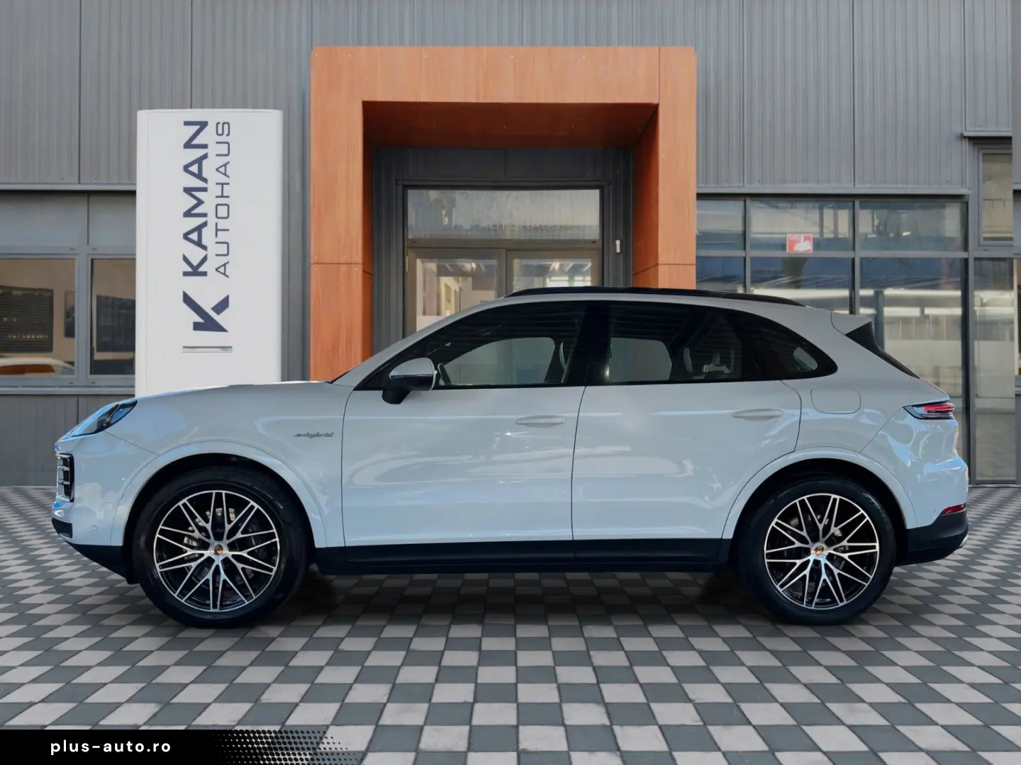 PORSCHE Cayenne E-Hyb Panorama 360K ACC 21 Alu Facelift