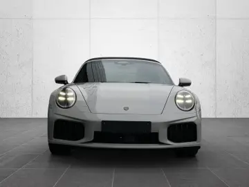 Porsche 992 911 Turbo S Cabriolet LIFT Burmester 360