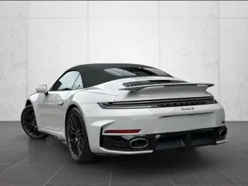 Porsche 992 911 Turbo S Cabriolet LIFT Burmester 360