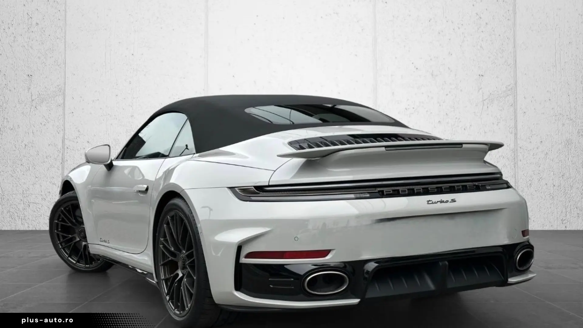 Porsche 992 911 Turbo S Cabriolet LIFT Burmester 360
