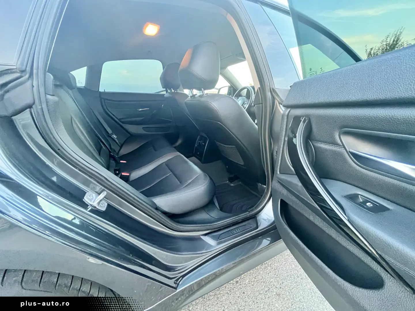 BMW Seria 4 F36 GranCoupe 2015 418D Pachet M