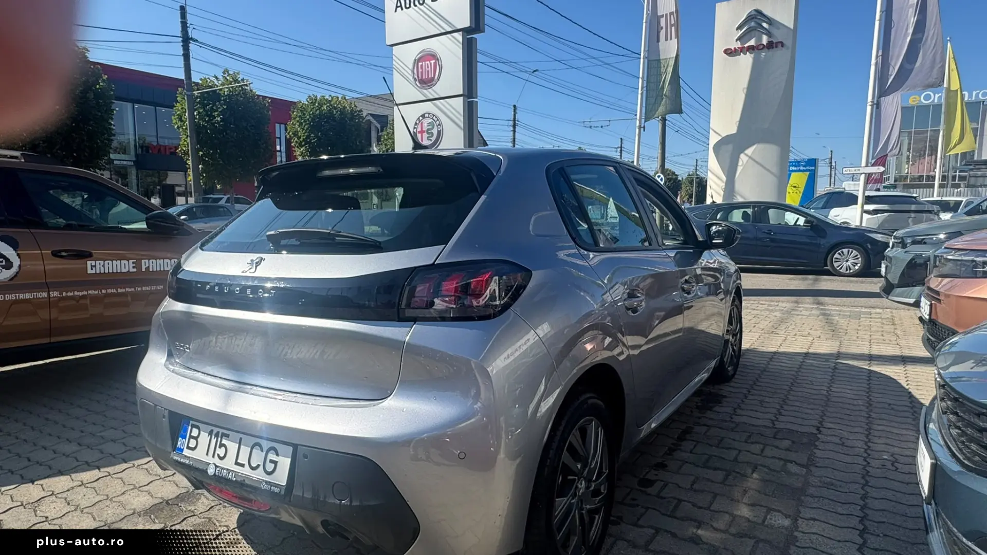 PEUGEOT 208 STYLE