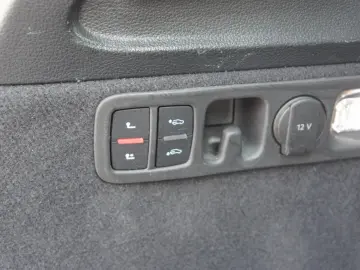 AUDI Q7 55 TFSI e  S LINE LUFTFEDERUNG LASER NP.102t€