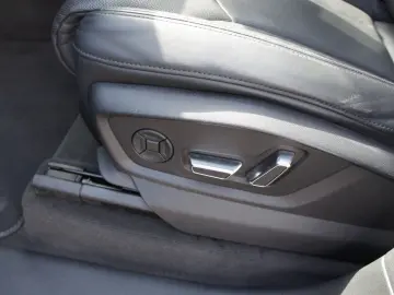 AUDI Q7 55 TFSI e  S LINE LUFTFEDERUNG LASER NP.102t€
