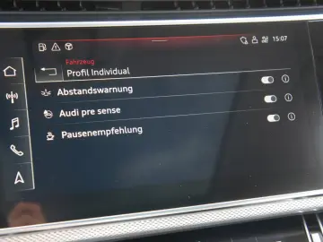 AUDI Q7 55 TFSI e  S LINE LUFTFEDERUNG LASER NP.102t€