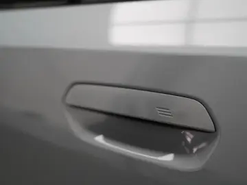 BMW 520d M Sport PRO PANO ICONIC 360 HUD H&K KEY
