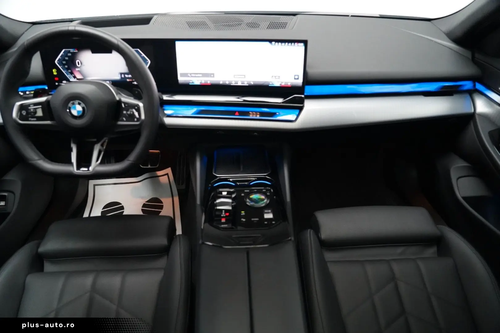 BMW 520d M Sport PRO PANO ICONIC 360 HUD H&K KEY