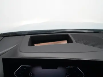 BMW 520d M Sport PRO PANO ICONIC 360 HUD H&K KEY