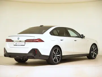 BMW 540d xDrive M Sport Pro ACC LED StandHzg Pano