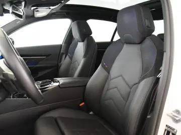 BMW 540d xDrive M Sport Pro ACC LED StandHzg Pano