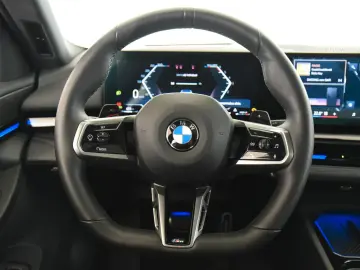 BMW 540d xDrive M Sport Pro ACC LED StandHzg Pano