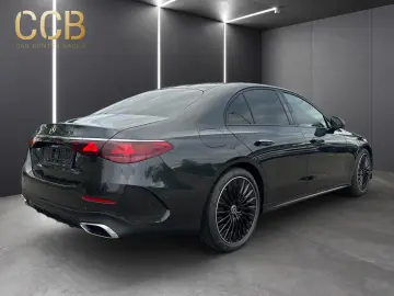 Mercedes-Benz E200 AMG Line Premium Plus