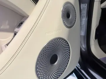 BENTLEY Bentayga S V8 Nachtsicht Massage B&O 22 Zoll