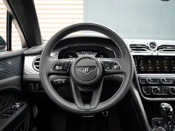 BENTLEY Bentayga 4.0 V8 Azure